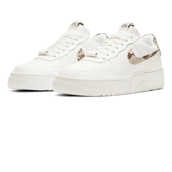 Nike Air Force 1 SE sneakers (snake print) - Picture 3 of 3